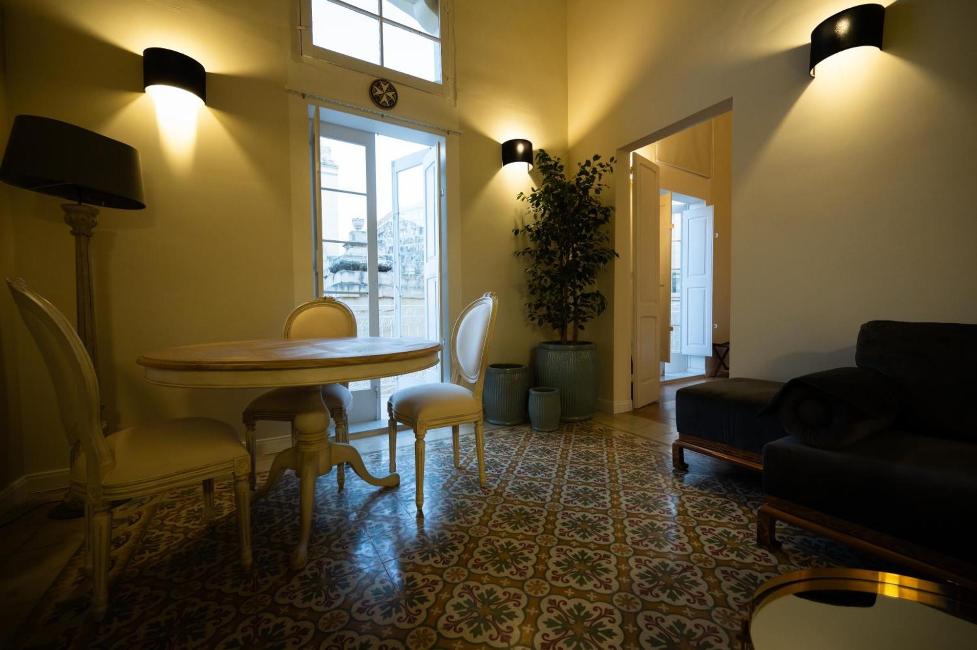 Grand Arcanum 2 - Comfortable And Elegant 公寓