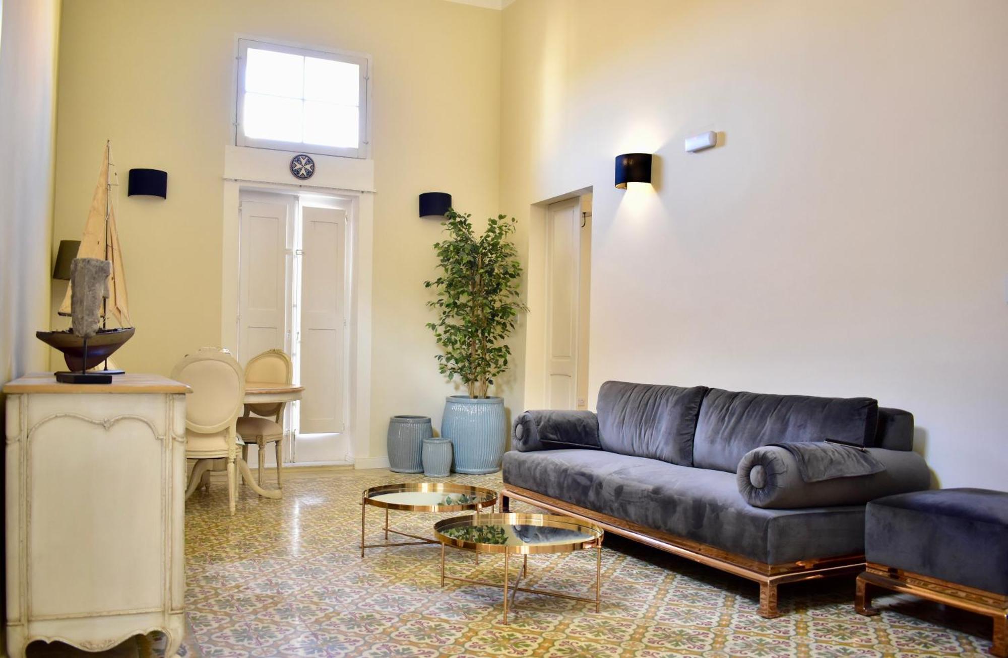 Grand Arcanum 2 - Comfortable And Elegant *